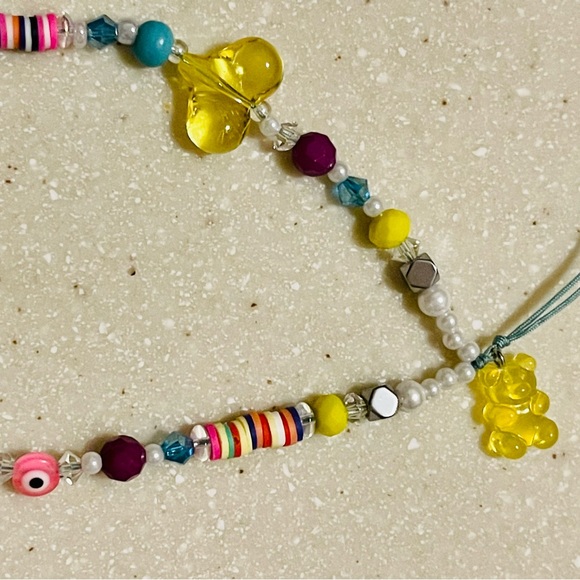Phone String!! Yellow heart 💛 & gummy bear 🐻 charm! - Picture 10 of 10